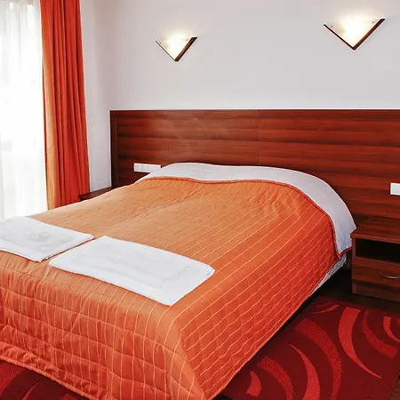 아파트 Fantastic Flat In Bansko, Bulgaria With 3 Bedrooms, Facing The Pirin M 반스코
